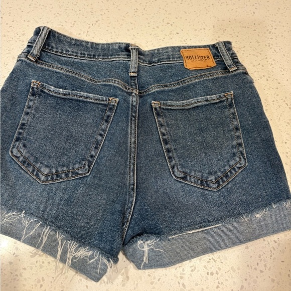 Hollister Denim Blue Distressed Women's Shorts - Picture 3 of 3